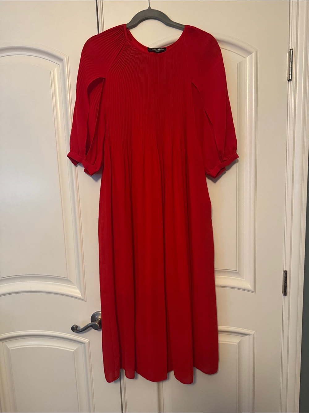 Vero Moda Red Pleated Midi Dress